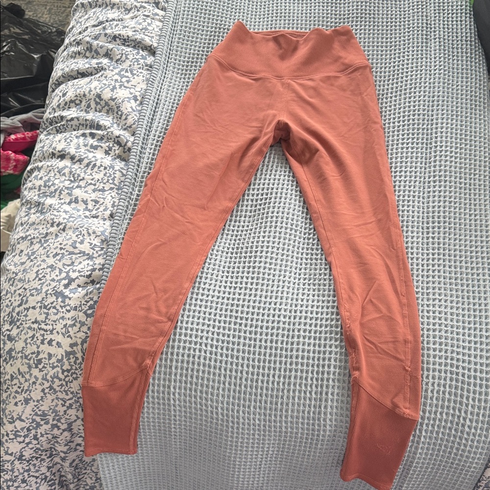 Women’s Coral Leggings
